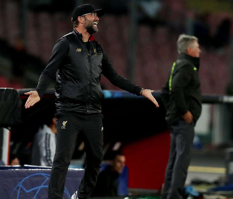 墨西哥逆转那不勒斯，卡瓦哈尔扛起全队