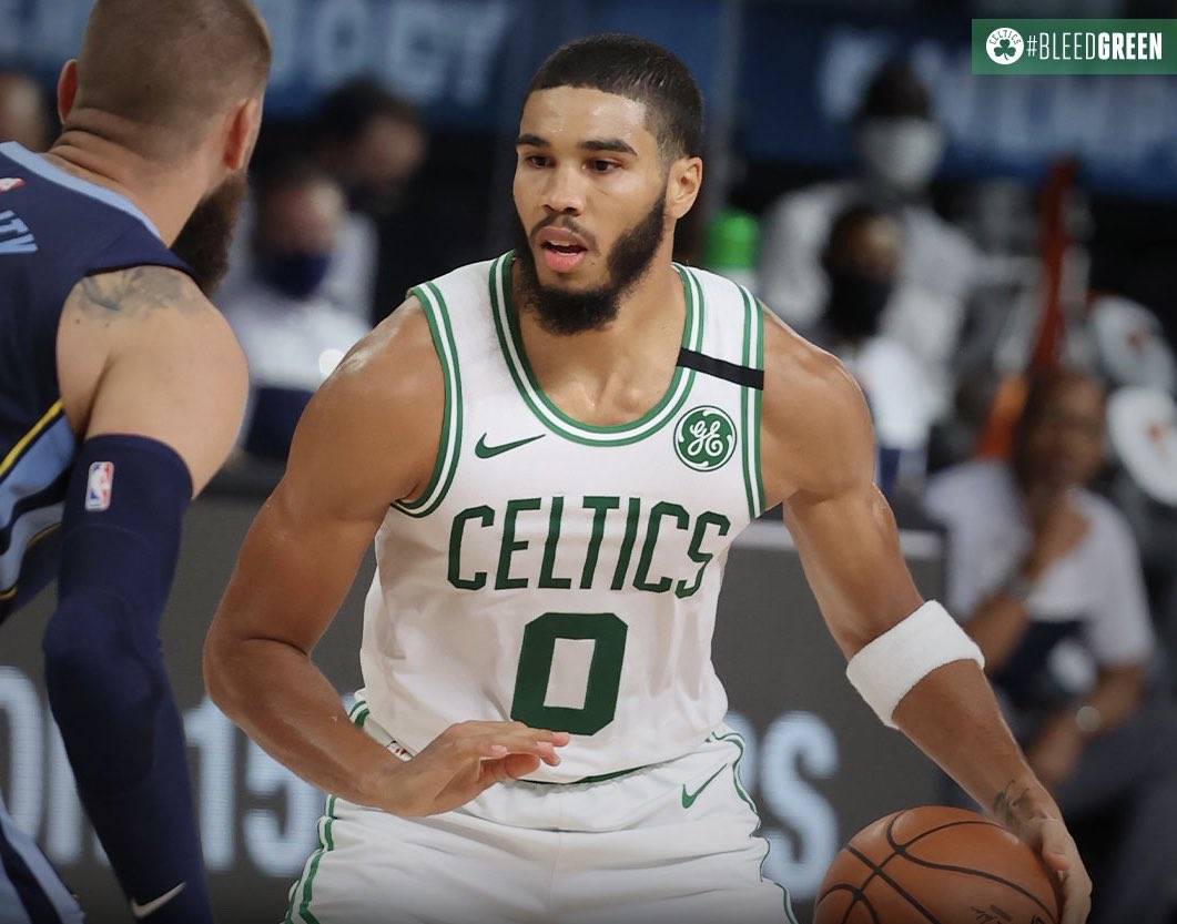 荷兰轻取日本，加维状态火热